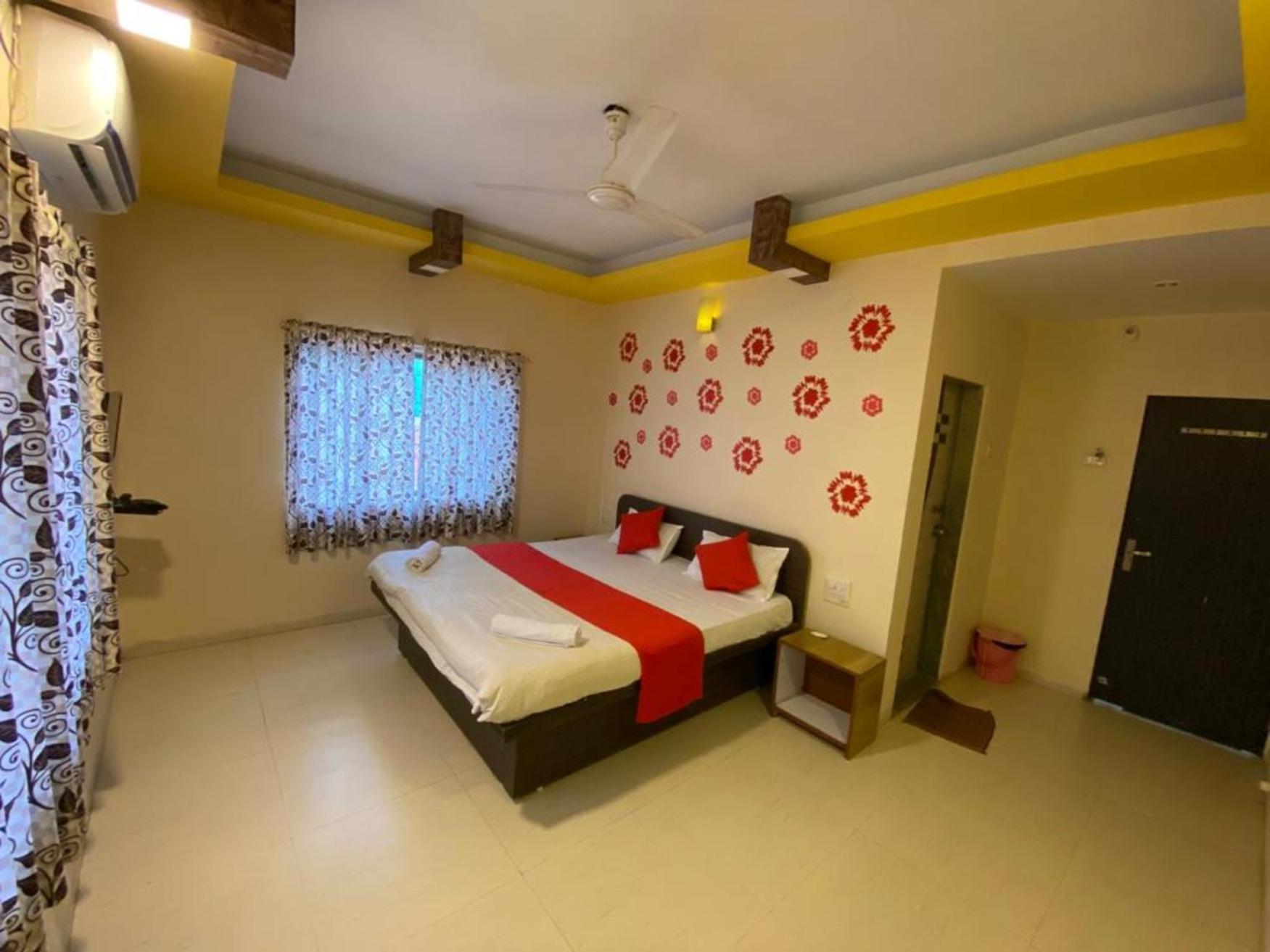 Hotel Twilight House Mahābaleshwar Eksteriør billede